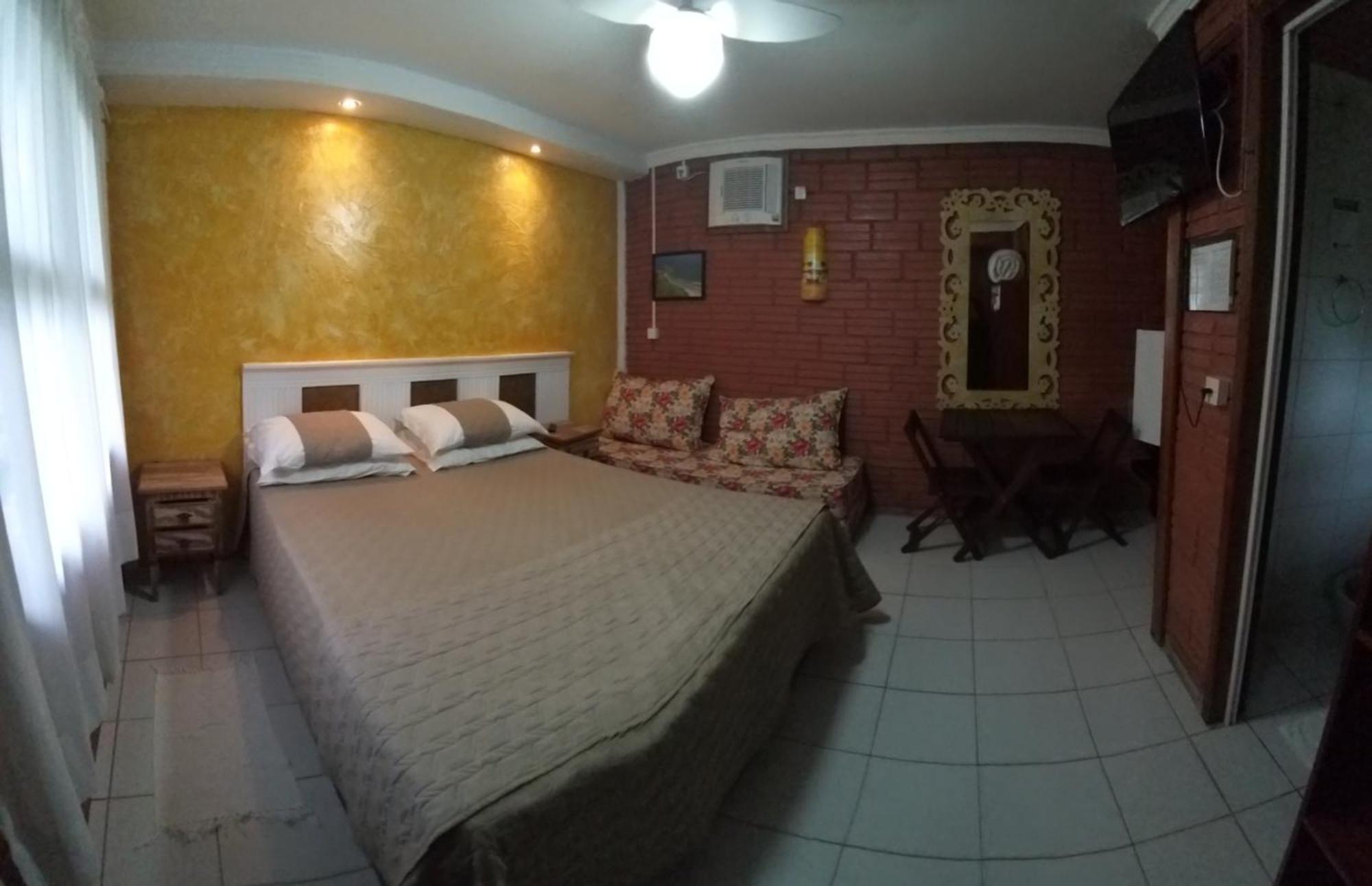 A Ilha Verde Hotel Pousada Na Praia Ilha do Mel Eksteriør billede